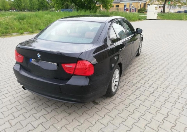 BMW Seria 3 cena 25700 przebieg: 225000, rok produkcji 2009 z Łódź małe 137